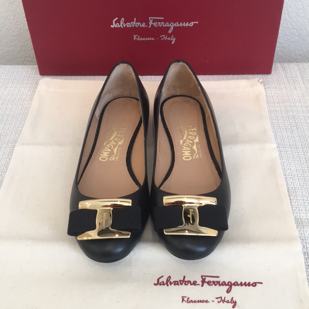 🖤Salvatore Ferragamo🖤Ninna Black Flats/Shoes